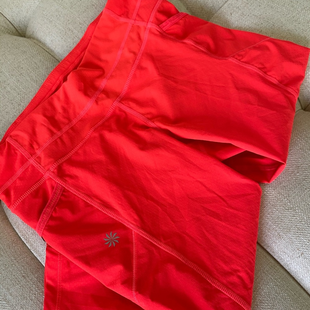 Athleta Crop Leggings